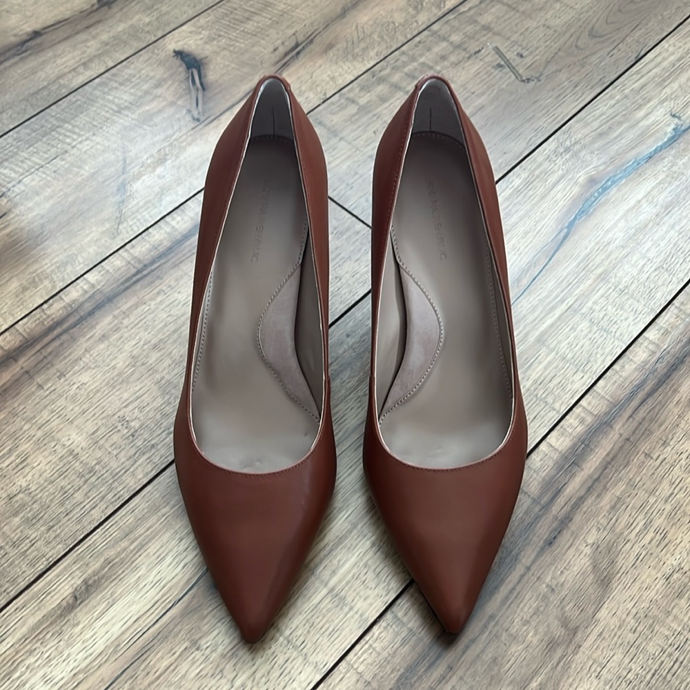 Brand new Banana Republic Madison heels